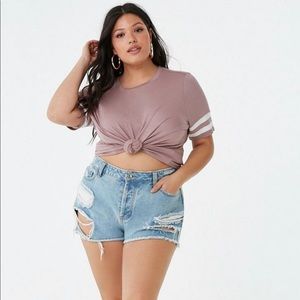 Plus Size Contrast Striped Boxy Top